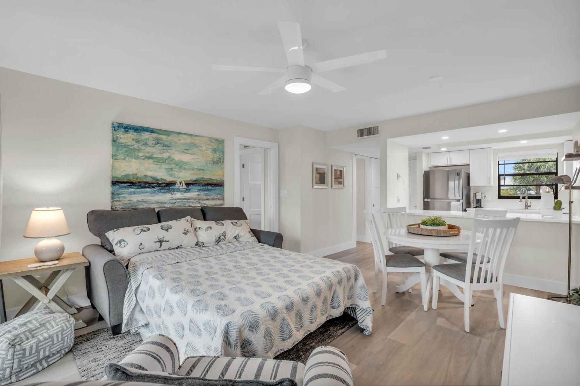 Park Shore Resort By Mike Z Rentals (Adults Only) North North Naples Exterior foto