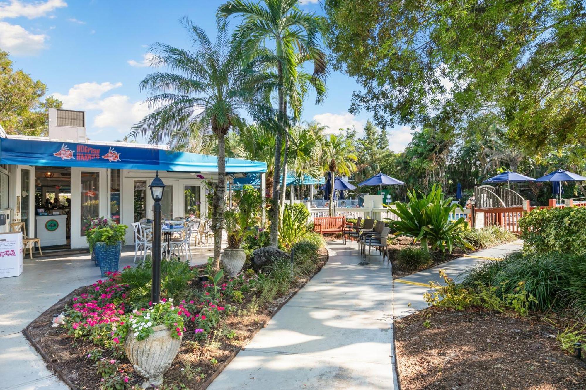 Park Shore Resort By Mike Z Rentals (Adults Only) North North Naples Exterior foto